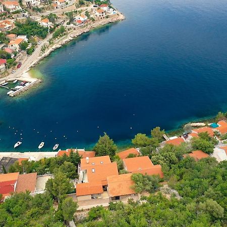 Villa Relax , With Seaview And Two Pools Near Beach Starigrad  Zewnętrze zdjęcie