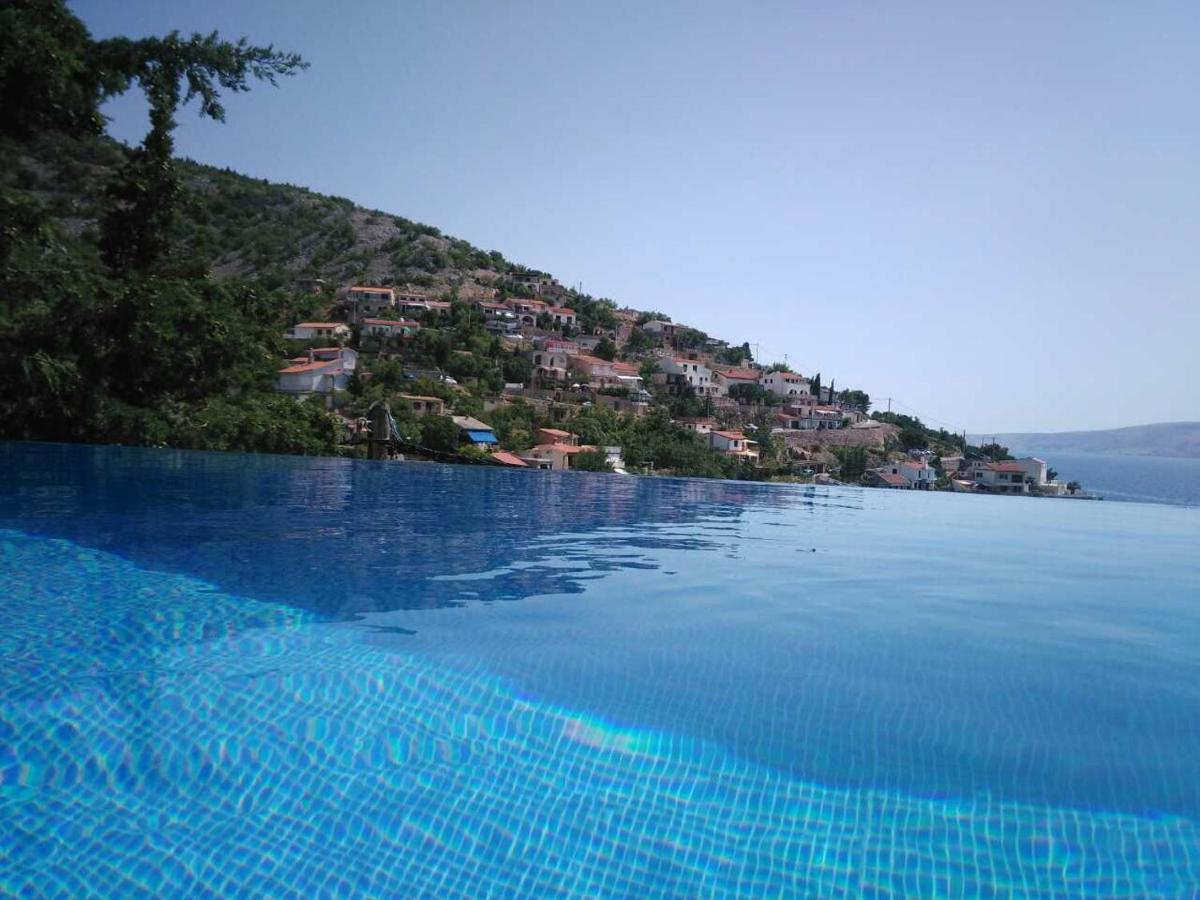 Villa Relax , With Seaview And Two Pools Near Beach Starigrad  Zewnętrze zdjęcie
