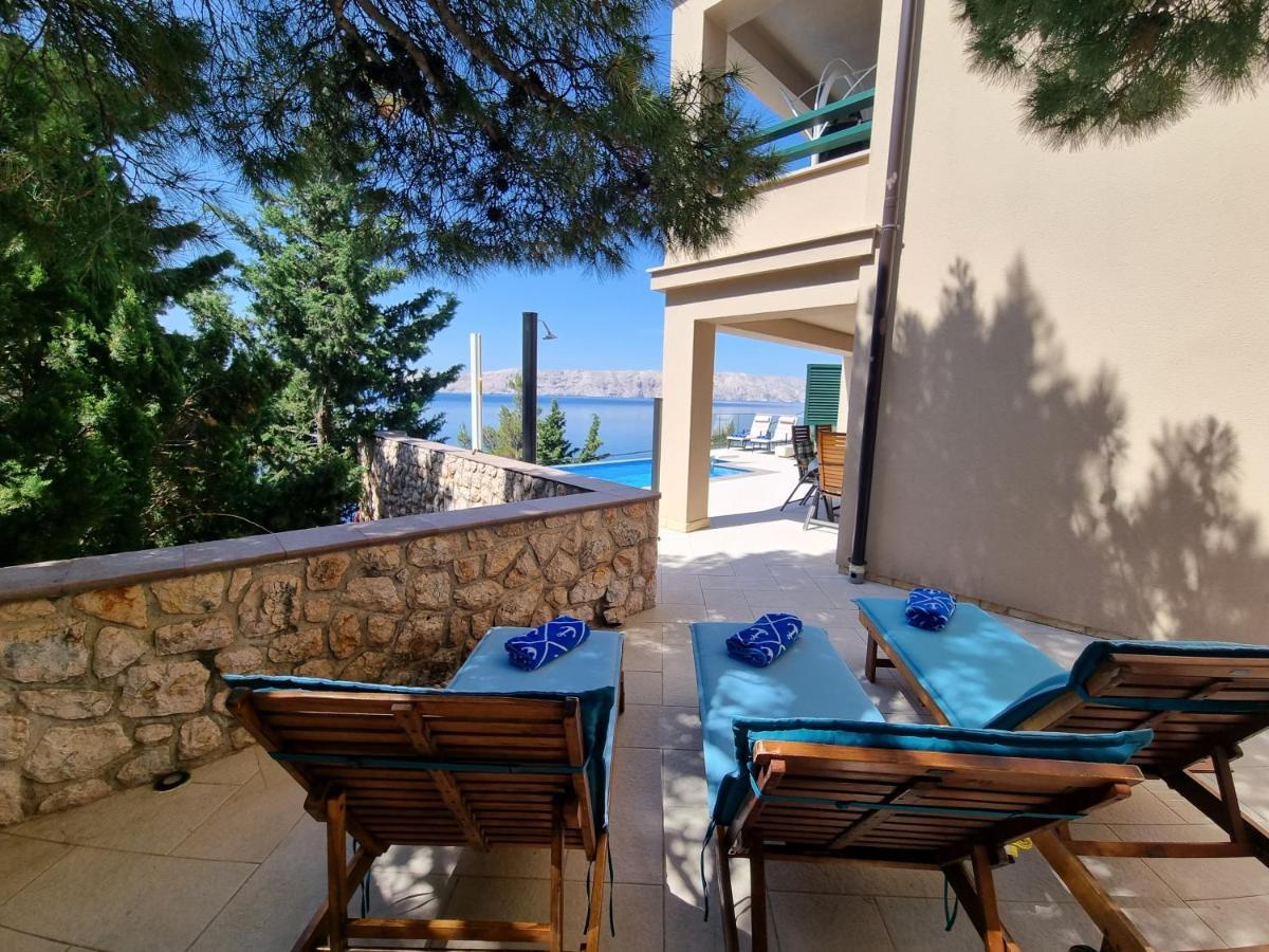 Villa Relax , With Seaview And Two Pools Near Beach Starigrad  Zewnętrze zdjęcie